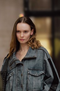 アシスタント田中